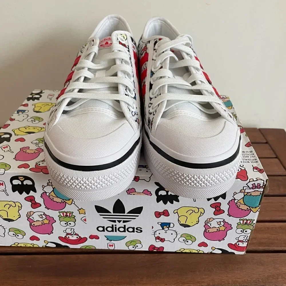 NWOT Adidas NIZZA platform Hello Kitty Women 7.5/Junior 6.5(HQ6888)